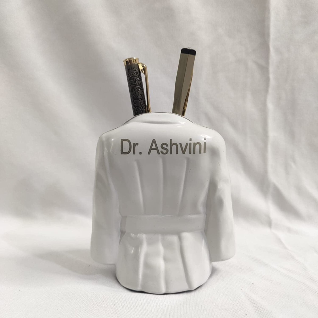 PS6 DOCTOR APRON PEN STAND